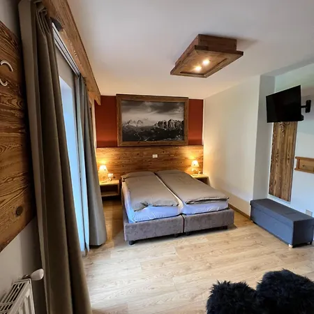 Hotel Garni Eden *